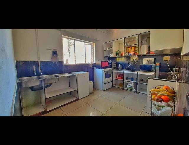 1 BEDROOM APARTMENT FOR SALE IN POLOKWANE CENTRAL